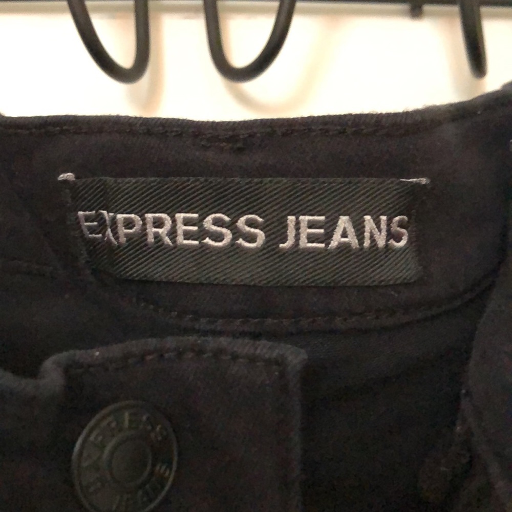 Jeans - Picture 3 of 4